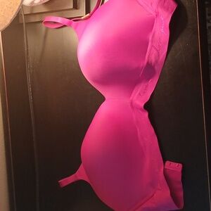 LOVE PINK VICTORIA'S SECRET Wiress bra